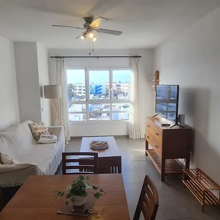 La Palma アパート *